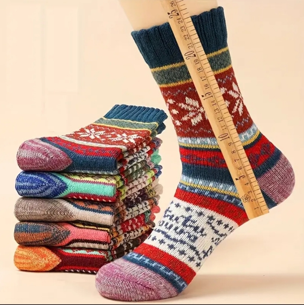 Multicolor Patterned Socks Unisex Five Pairs - Picture 2 of 4